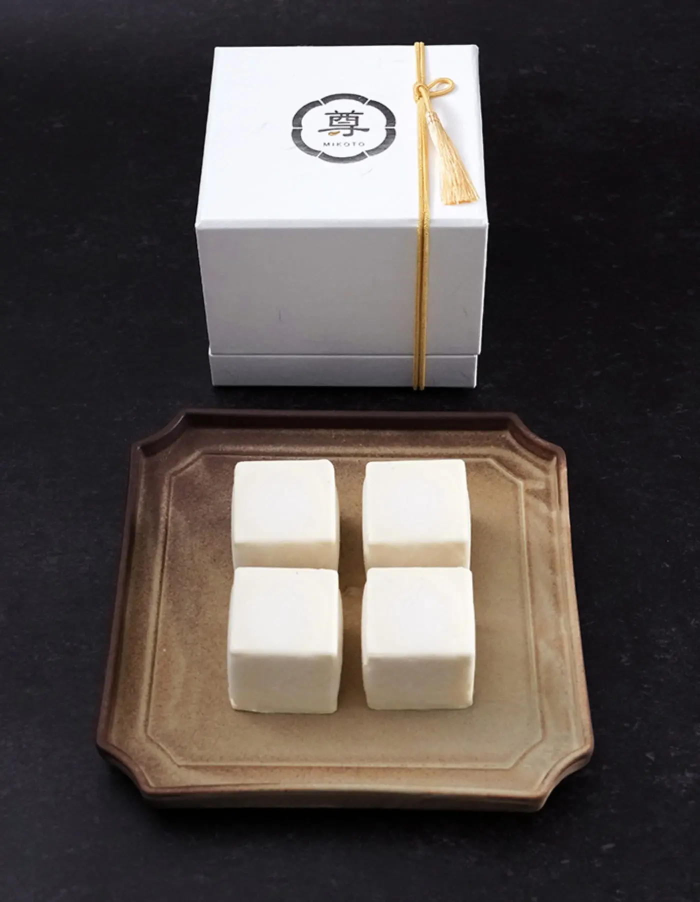 尊チーズケーキ